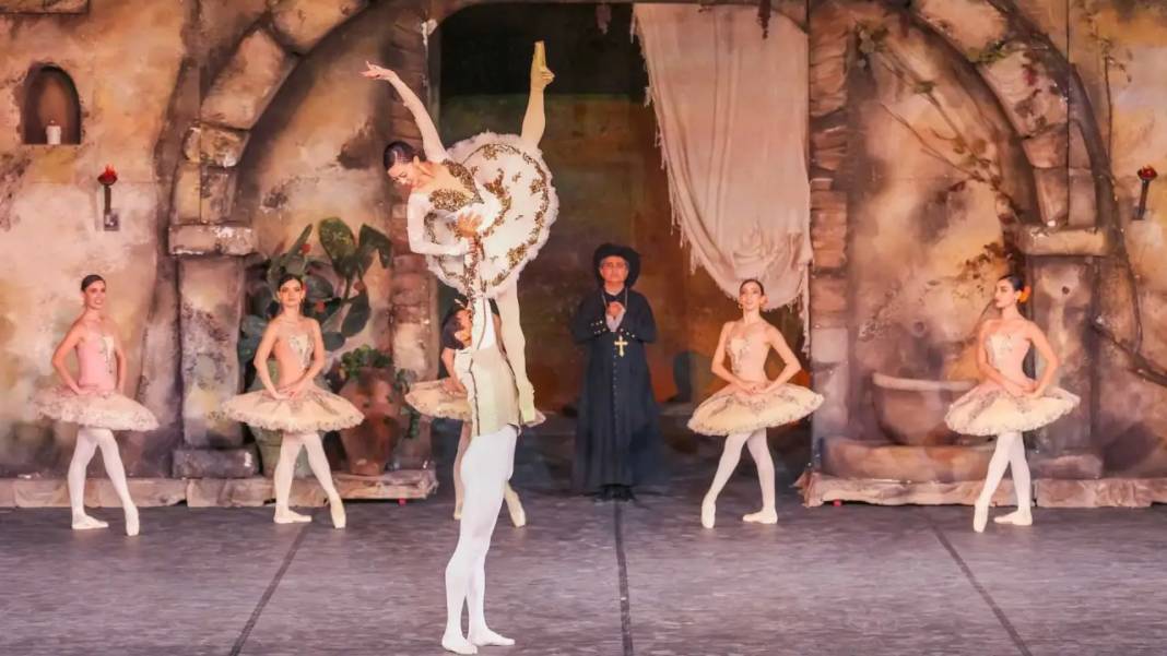 İspanyol Ezgileri Aspendos’ta Don Kişot Resitaliyle Çınladı! 6